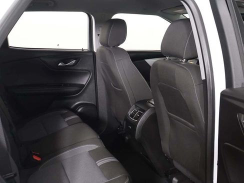 Used 2025 Chevrolet Blazer LT FWD image 26