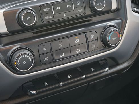 Used 2014 GMC Sierra 1500 SLE w/ Suspension Package, Off-Road image 17