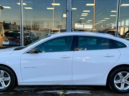 Used 2020 Chevrolet Malibu LS image 29