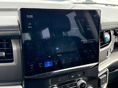 Used 2022 Ford Expedition XLT image 24