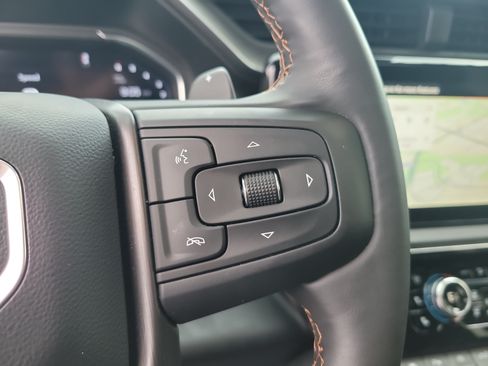 Used 2025 GMC Sierra 1500 AT4 w/ AT4 Premium Package AWD/4WD image 30