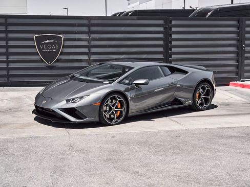 Used 2021 Lamborghini Huracan EVO RWD image 5