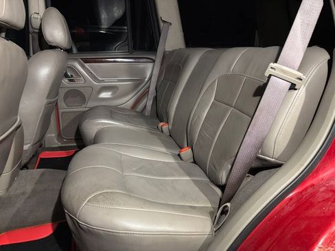 Used 2004 Jeep Grand Cherokee Limited w/ Trailer Tow Group IV image 16