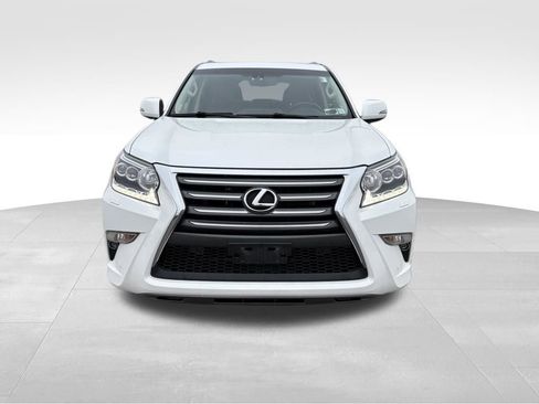 Used 2015 Lexus GX 460 w/ Premium Package image 3