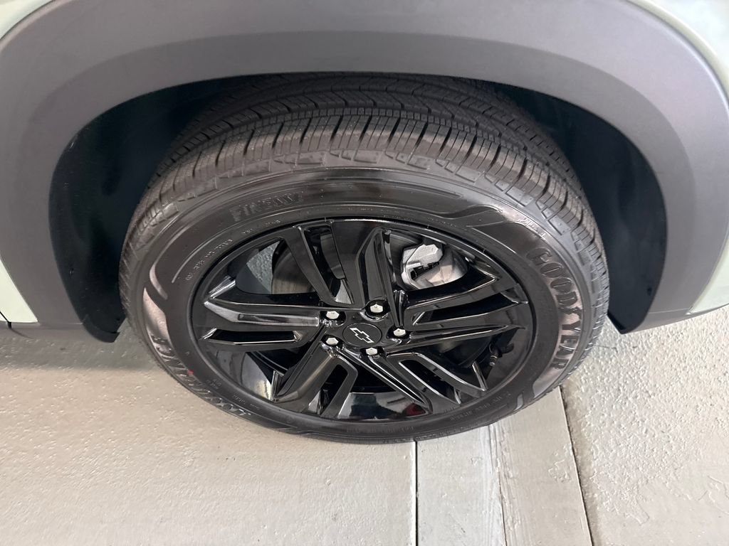 New 2026 Chevrolet Trax ACTIV w/ Driver Confidence Package FWD image 4