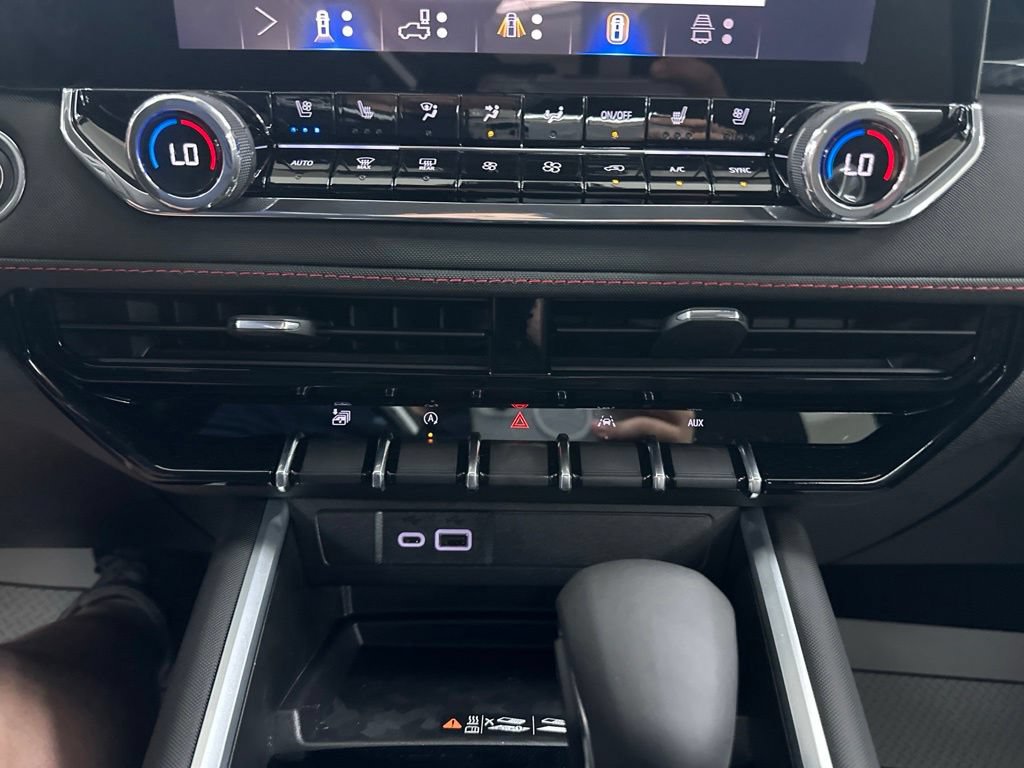 New 2026 Chevrolet Colorado Z71 w/ Technology Package AWD/4WD image 47