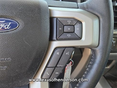 Used 2019 Ford F250 Lariat image 28