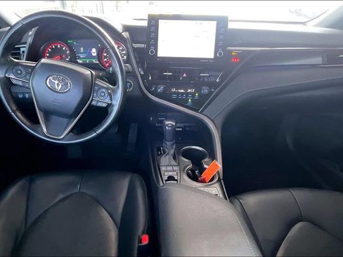 Used 2023 Toyota Camry XSE FWD image 18