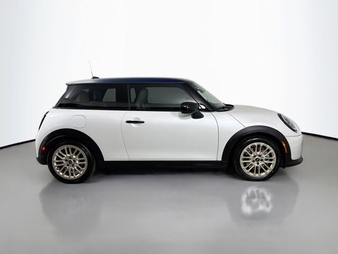 Certified 2025 MINI Cooper S image 5