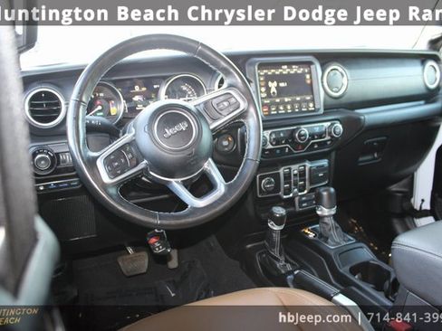 Used 2021 Jeep Wrangler Unlimited Sahara w/ Cold Weather Group image 16