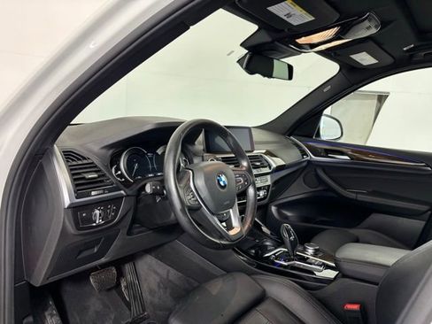 Used 2019 BMW X3 xDrive30i w/ Premium Package image 9