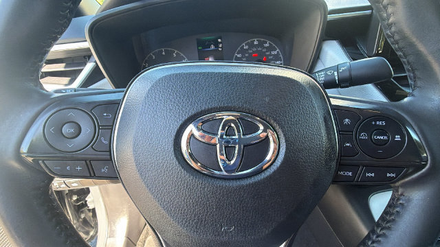 Used 2023 Toyota Corolla SE w/ SE Premium Package FWD image 21