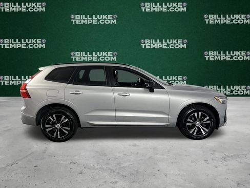 Used 2024 Volvo XC60 B5 Core image 4