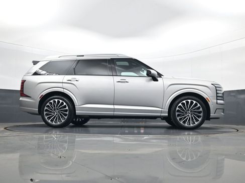 Used 2026 Hyundai Palisade Calligraphy image 25