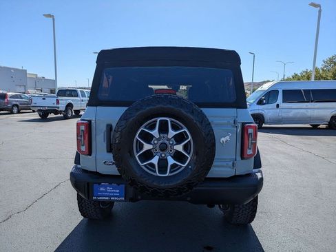 Used 2022 Ford Bronco Badlands AWD/4WD image 6