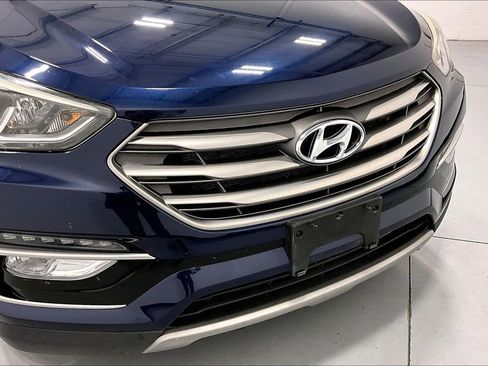 Used 2017 Hyundai Santa Fe Sport image 35