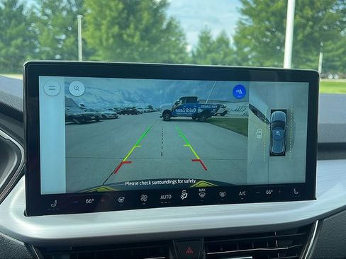 New 2025 Ford Escape Plug-in Hybrid w/ PHEV Premium Package image 19