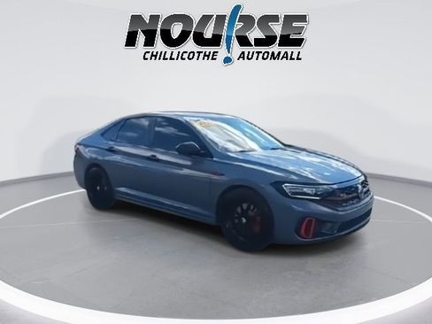 Used 2024 Volkswagen Jetta GLI 40th Anniversary Edition image 2
