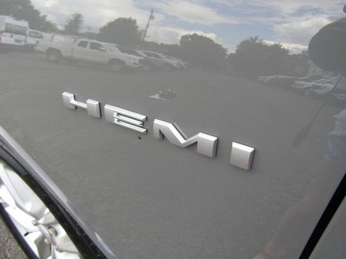 Used 2025 Dodge Durango R/T AWD/4WD image 33