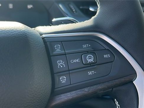 New 2026 Jeep Grand Cherokee Limited w/ Limited Altitude Package image 31