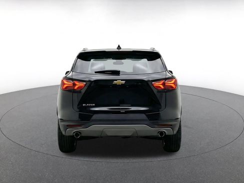 Used 2025 Chevrolet Blazer LT FWD image 7