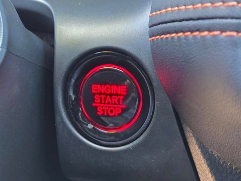 Used 2025 Honda HR-V Sport image 20