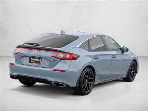 Used 2022 Honda Civic Sport Touring image 5