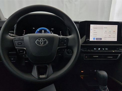 Certified 2025 Toyota Camry LE FWD image 27