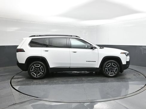New 2026 Jeep Cherokee Limited AWD/4WD image 11