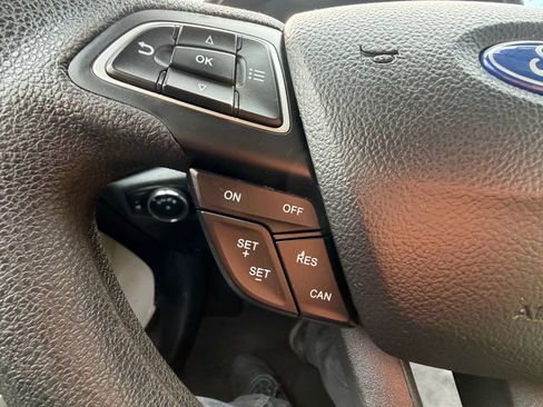Used 2021 Ford EcoSport S FWD image 14