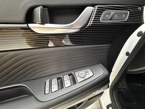 Used 2024 Hyundai Palisade Calligraphy image 26