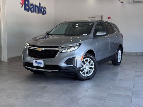 Certified 2024 Chevrolet Equinox LT AWD/4WD image 2