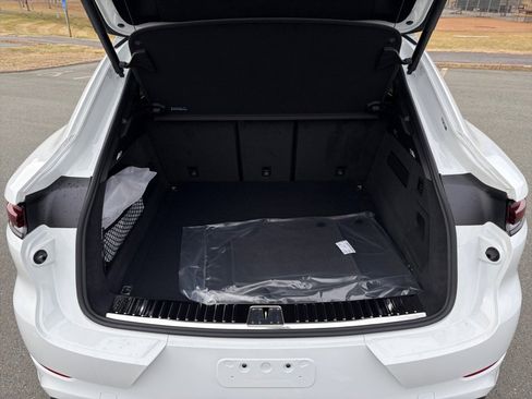 New 2026 Porsche Cayenne Coupe image 17