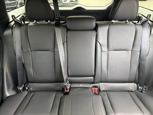 New 2026 Subaru Outback Limited XT AWD/4WD image 35
