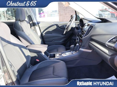Used 2019 Subaru Forester Premium w/ All-Weather Package AWD/4WD image 9