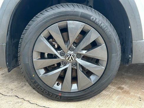 Used 2022 Volkswagen Taos S FWD image 36