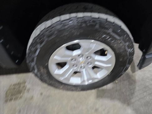 Used 2016 Chevrolet Silverado 1500 LT w/ All Star Edition image 29