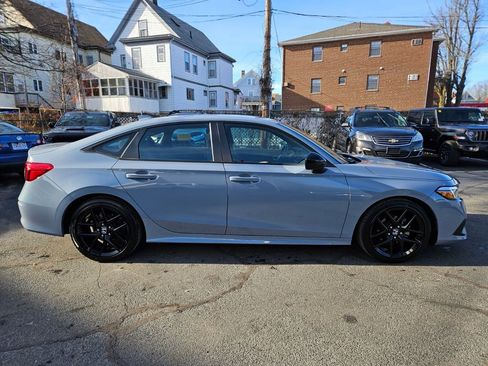 Used 2024 Honda Civic Sport image 6