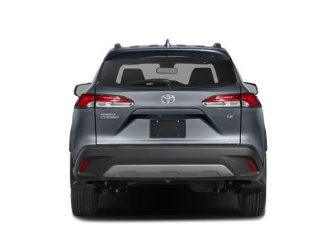 Used 2022 Toyota Corolla Cross LE AWD/4WD image 5