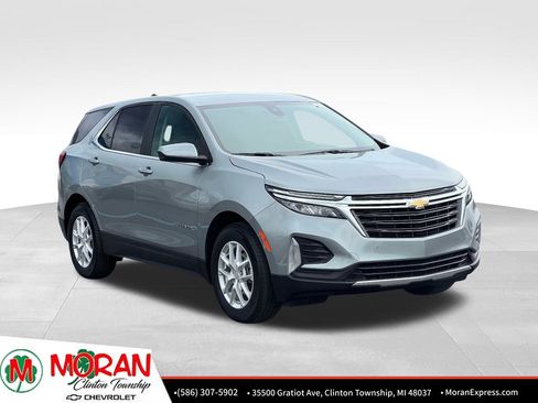 Certified 2023 Chevrolet Equinox LT FWD image 9