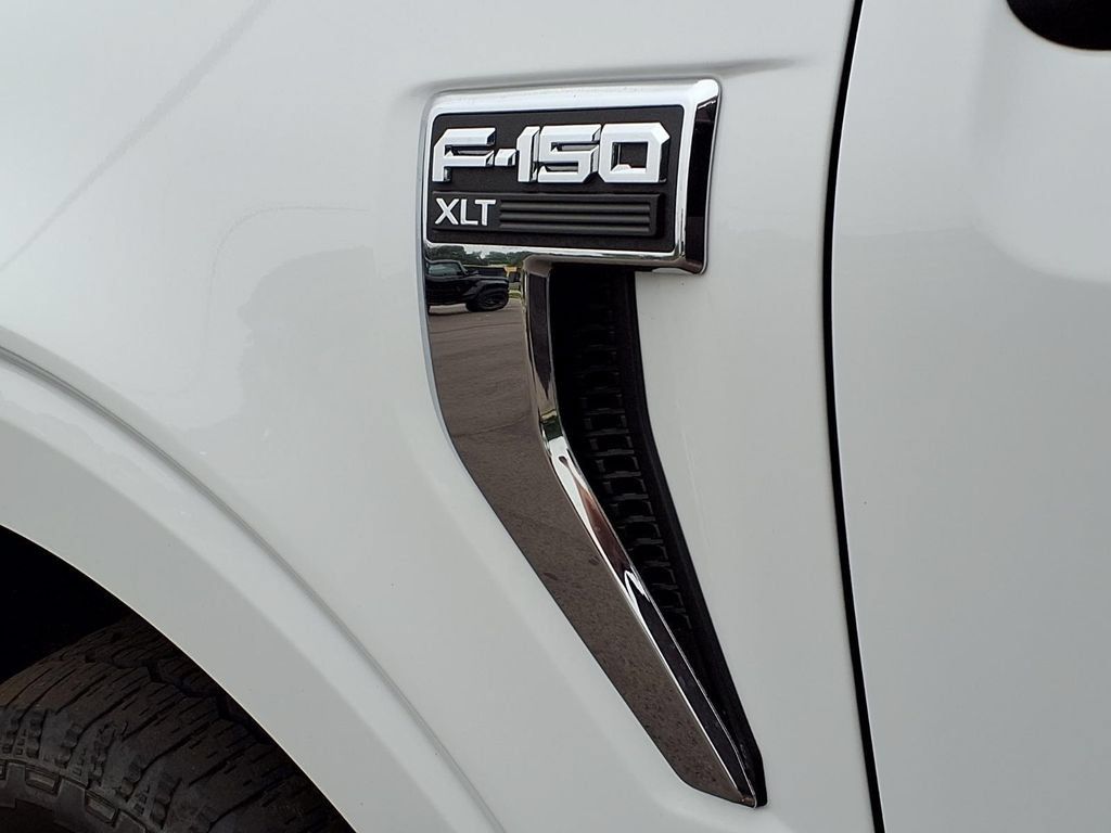 Used 2025 Ford F150 XLT w/ Equipment Group 301A Standard AWD/4WD image 10