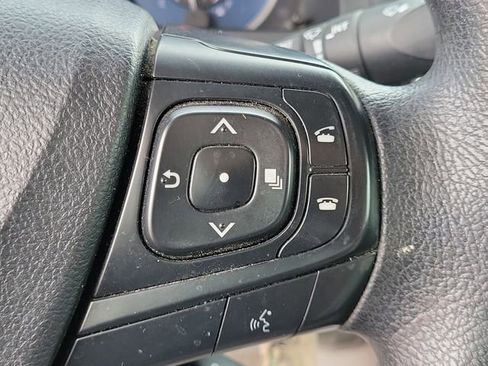 Used 2016 Toyota Camry LE image 24