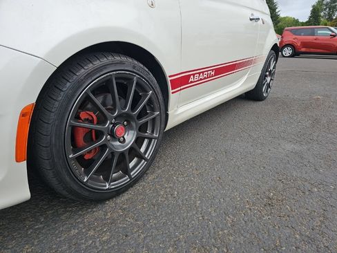 Used 2019 FIAT 500 Abarth w/ Popular Equipment Package FWD image 19