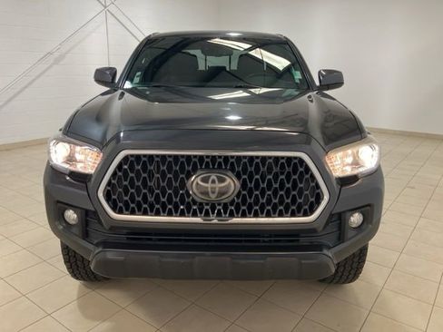 Used 2019 Toyota Tacoma TRD Off-Road w/ Technology Package image 8
