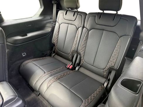 Used 2021 Jeep Grand Cherokee L Summit AWD/4WD image 30