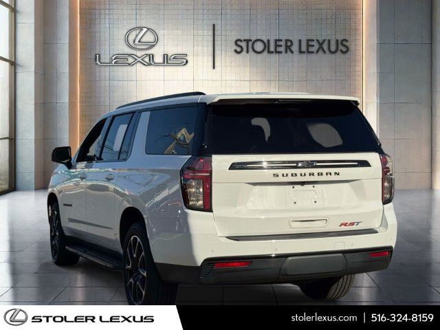 Used 2023 Chevrolet Suburban RST w/ Luxury Package AWD/4WD image 5