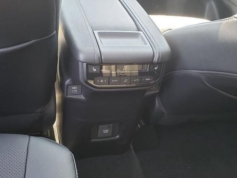 New 2026 Toyota Grand Highlander AWD Hybrid image 14
