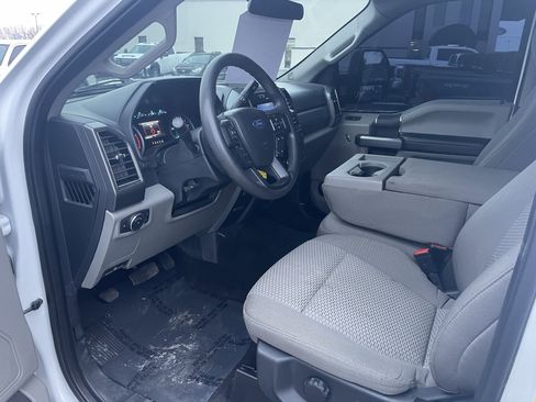 Used 2022 Ford F250 XLT w/ FX4 Off-Road Package image 13