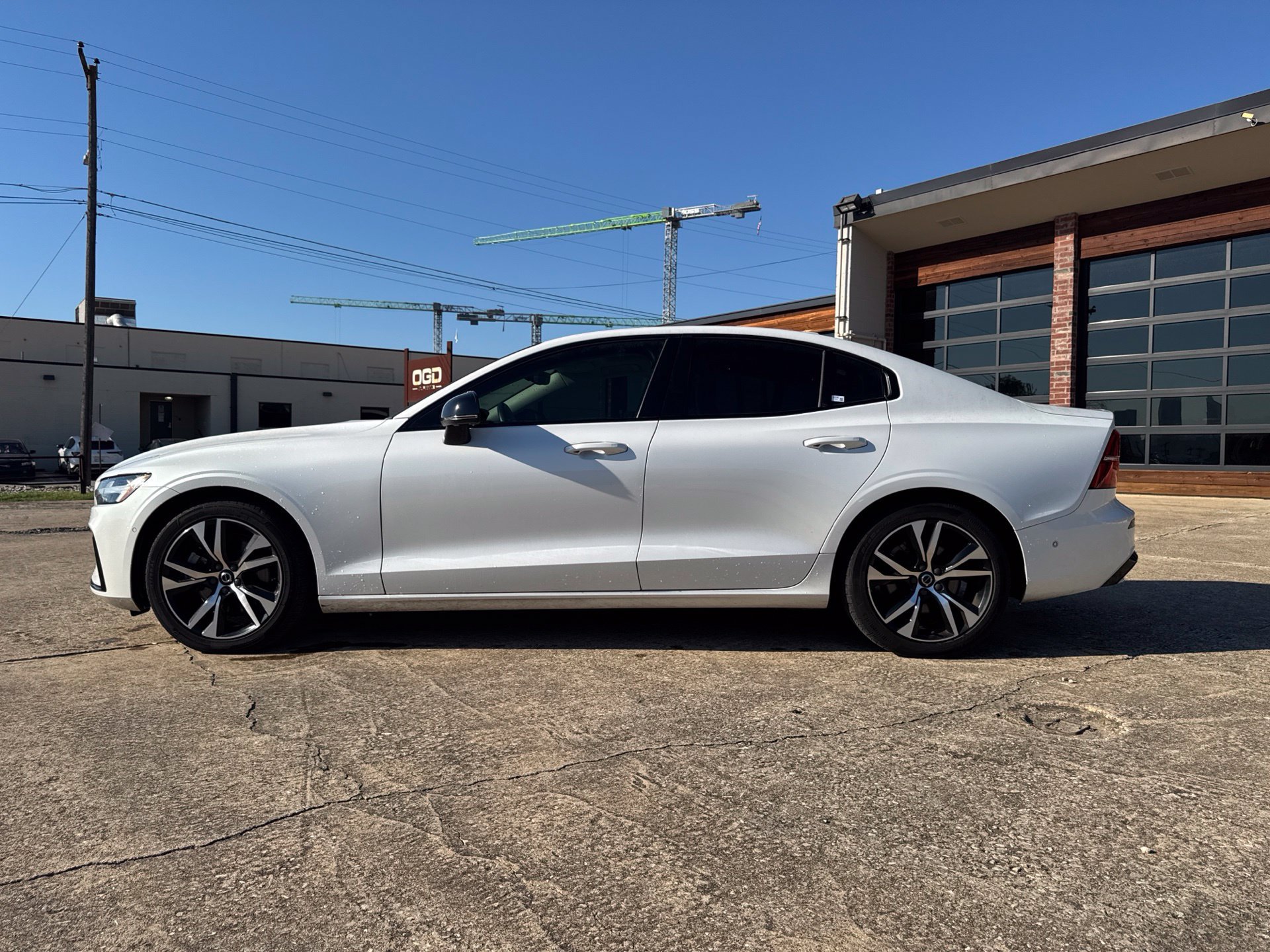 Used 2024 Volvo S60 B5 Plus FWD image 8