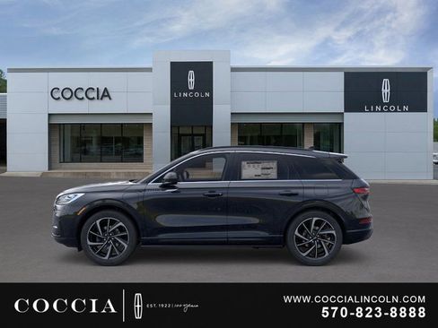 New 2026 Lincoln Corsair Grand Touring AWD/4WD image 3
